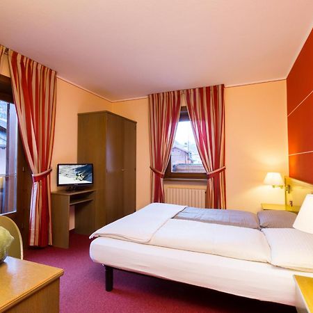 Hotel Krone Livigno Ngoại thất bức ảnh